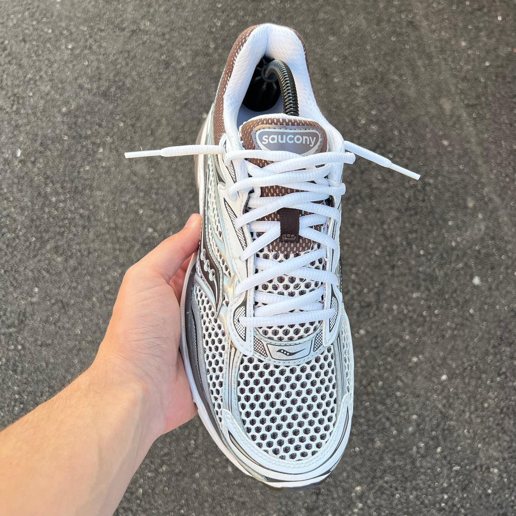 Saucony ProGrid Omni 9 White / Brown