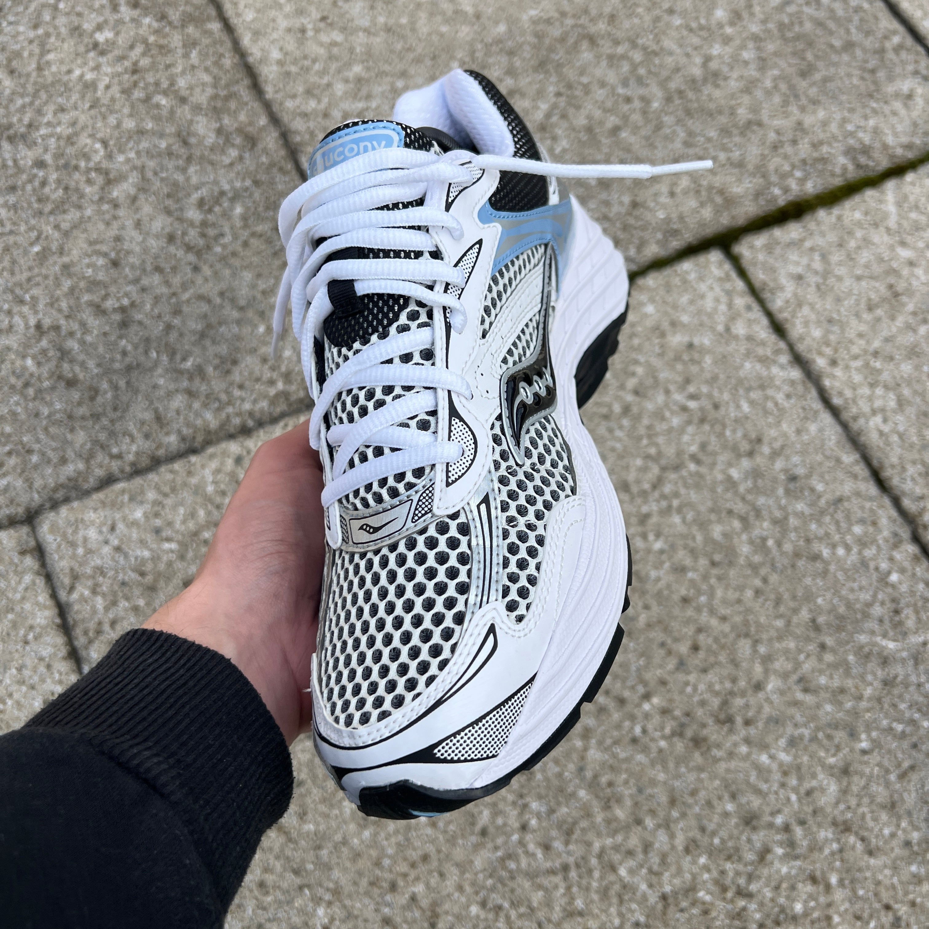 Saucony ProGrid Omni 9 Blissful Blue