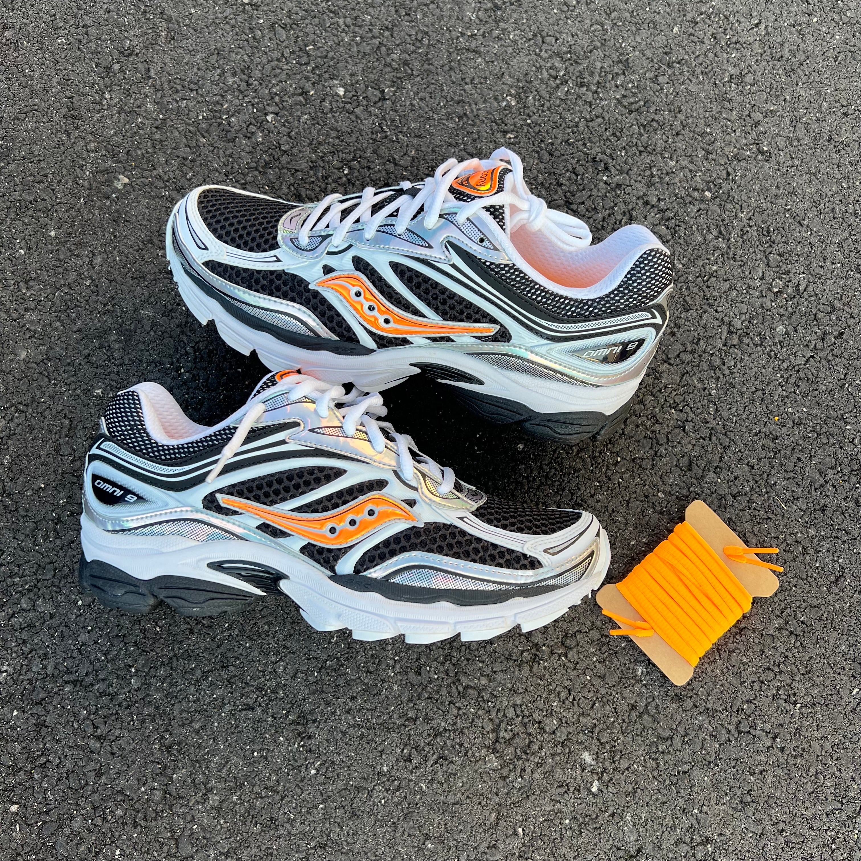 Saucony ProGrid Omni 9 White /  Vo2