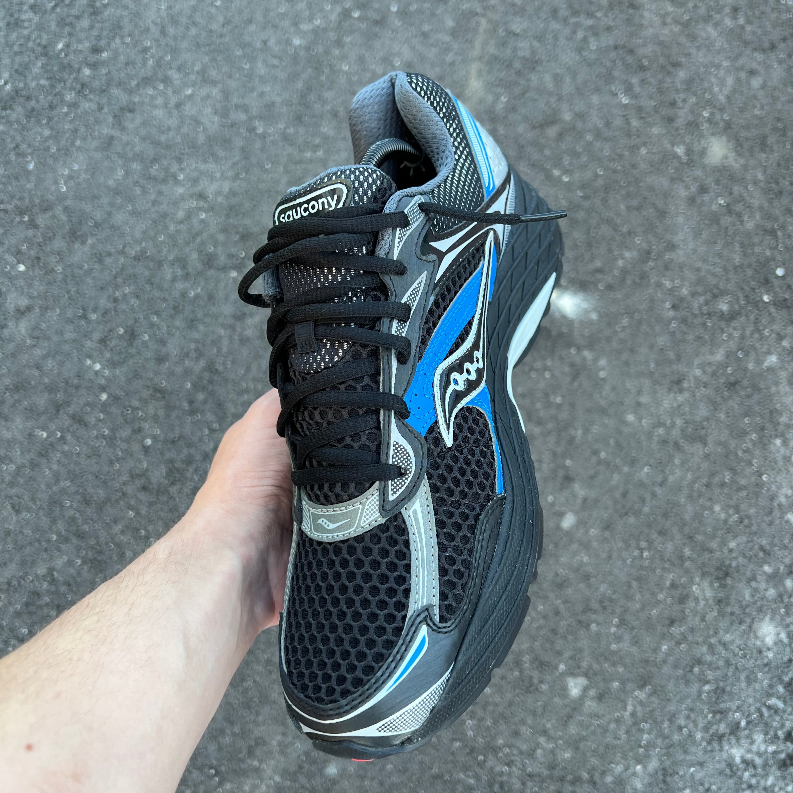 Saucony ProGrid Omni 9 Black / Multi