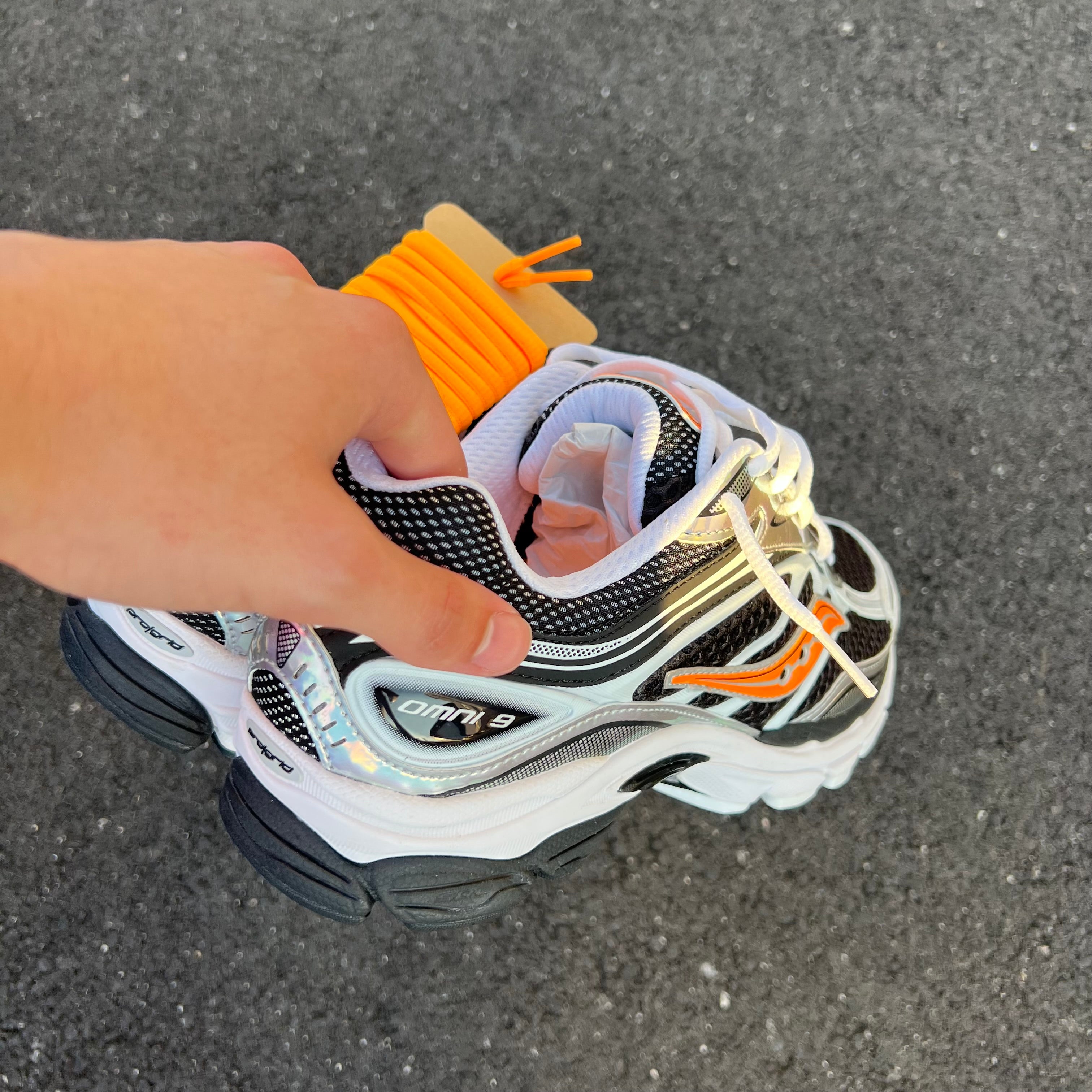 Saucony ProGrid Omni 9 White /  Vo2