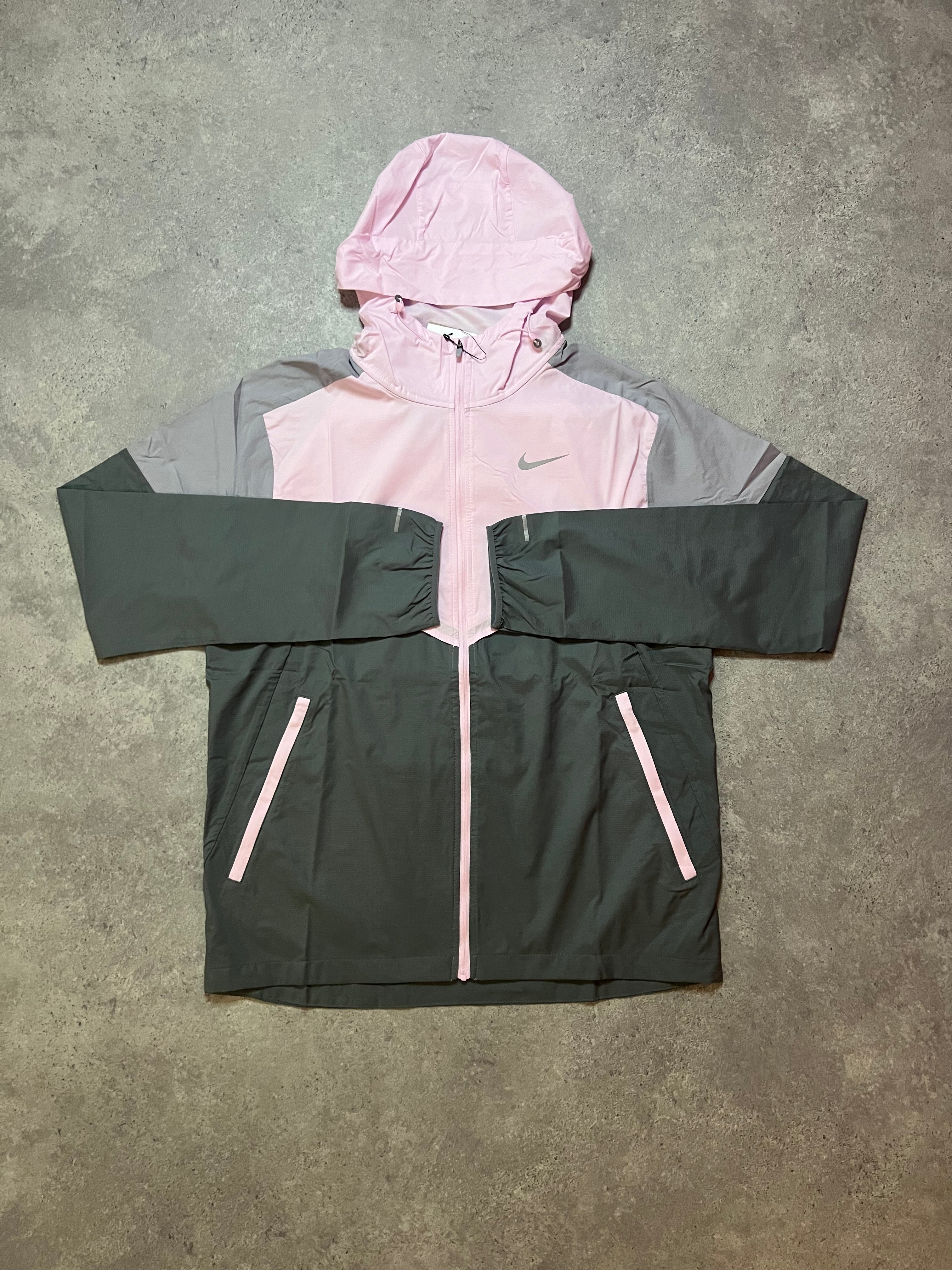 Nike Windrunner Pink Foam Shorts Set