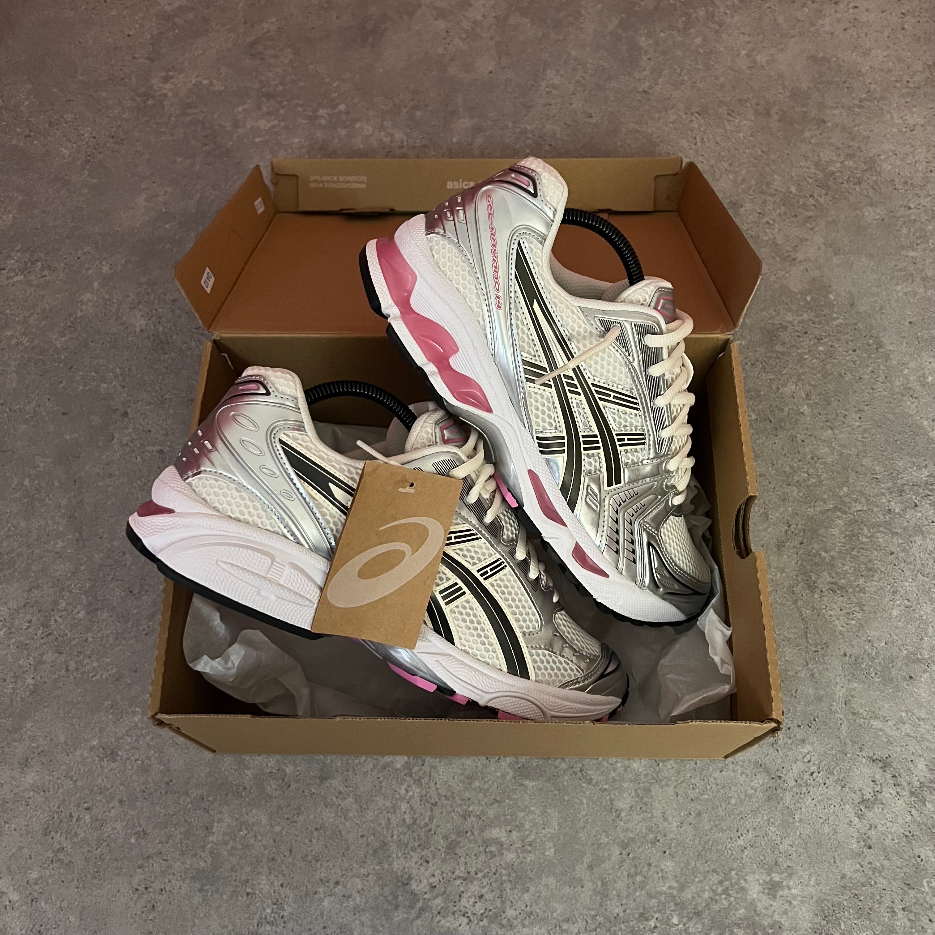 Asics Gel-Kayano 14 Sweet Pink